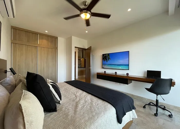New & Equipped Steps From The With Pool Jacuzzi By Yeah Playa del Carmen