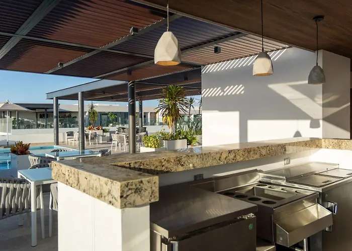 New & Equipped Steps From The With Pool Jacuzzi By Yeah Playa del Carmen